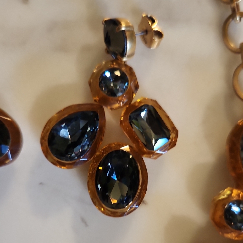 J. Crew RARE Gold Statement Necklace & Earring with Black Gemstones - Picture 6 of 12